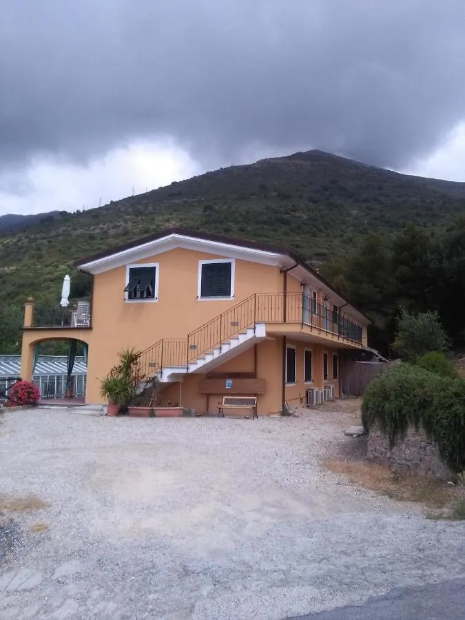 Agriturismo Tendapiccola Ceriale Vakantieboerderij